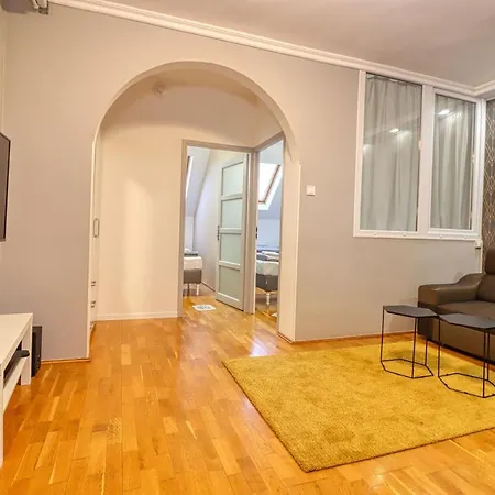 Apartament Cinemapartman